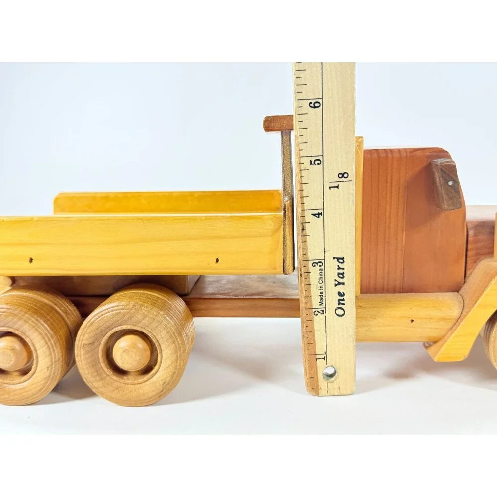 Pats Toys wooden truck